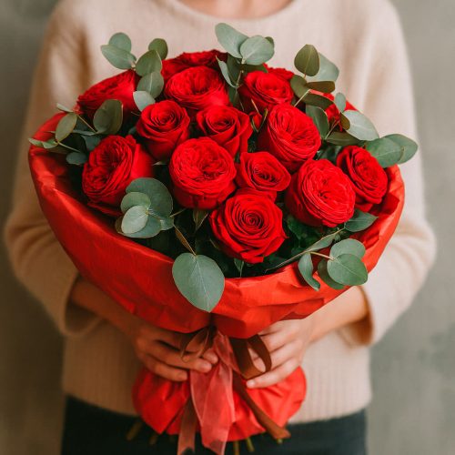 Букет цветов «Алая мечта»